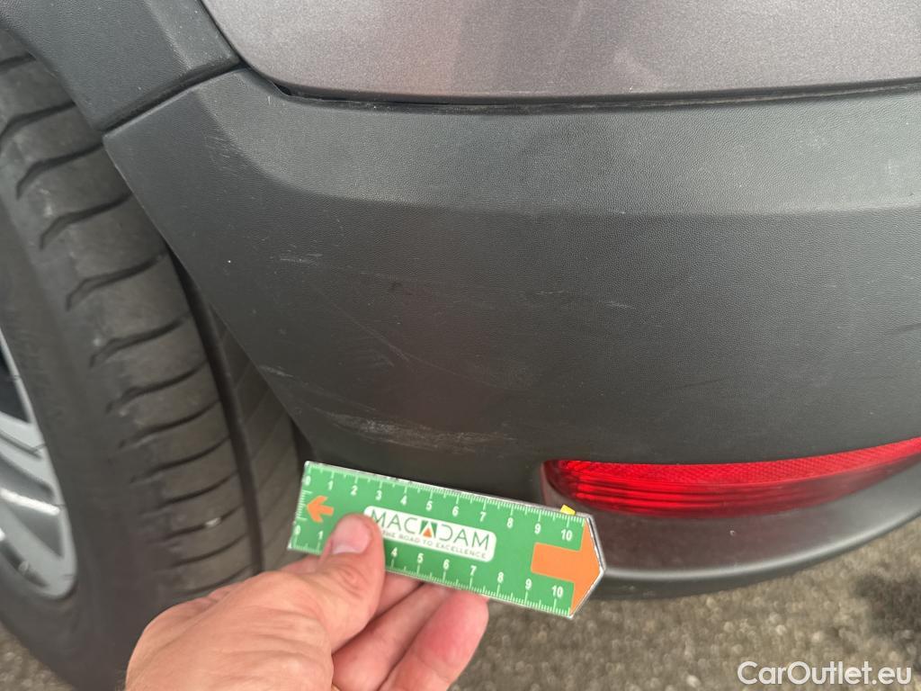  Renault  Captur  Business 0.9 TCe 90CV BVM5 E6 #21