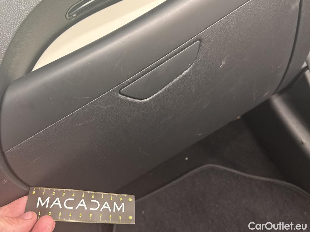  Renault  Captur  Business 0.9 TCe 90CV BVM5 E6 #12