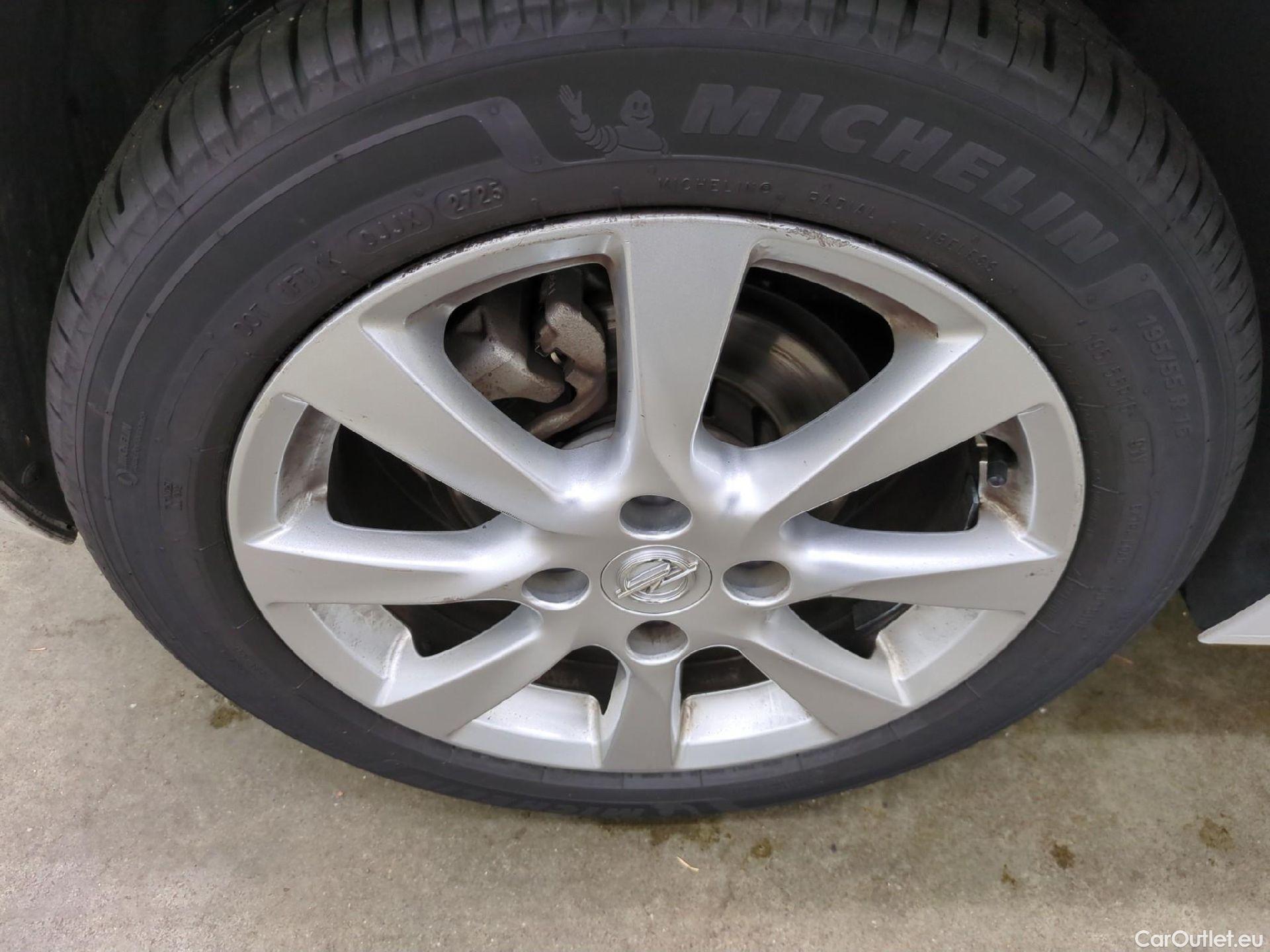  Opel  Corsa  F Edition Business 1.2 Turbo 100CV BVM6 E6d #11