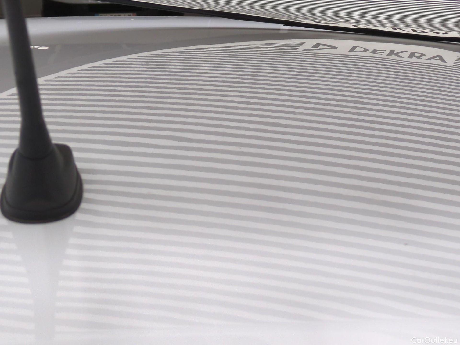  Opel  Corsa  F Edition Business 1.2 Turbo 100CV BVM6 E6d #20