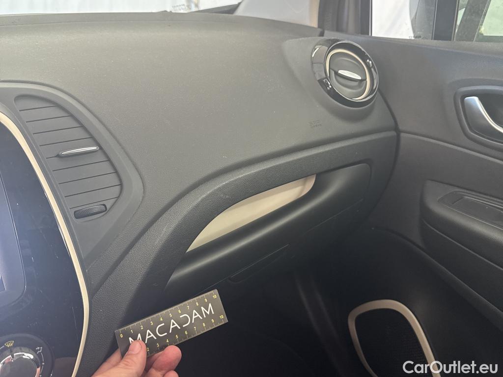  Renault  Captur  Business 0.9 TCe 90CV BVM5 E6 #3
