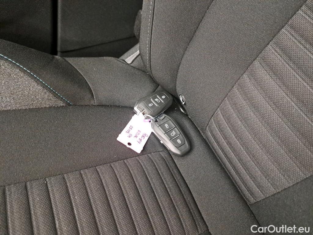 Peugeot  3008  II Style 1.5 HDi 130CV BVA8 E6d #12