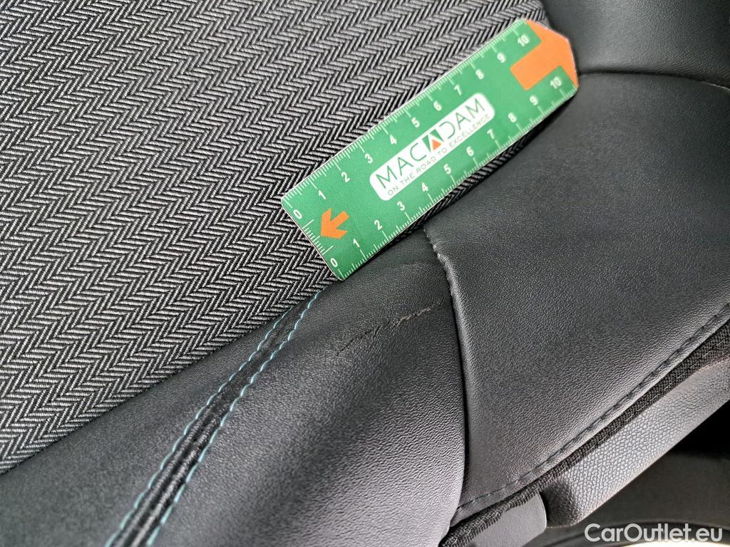 Peugeot  3008  II Allure Pack 1.5 HDi 130CV BVA8 E6d #6