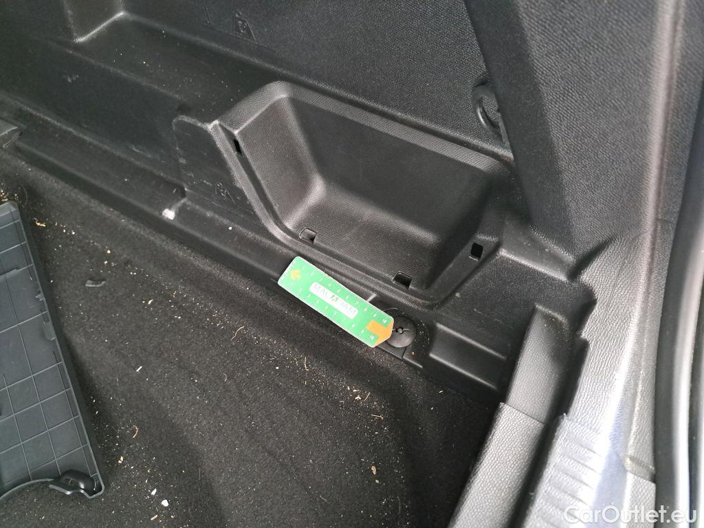 Peugeot  3008  II Allure Pack 1.5 HDi 130CV BVA8 E6d #12