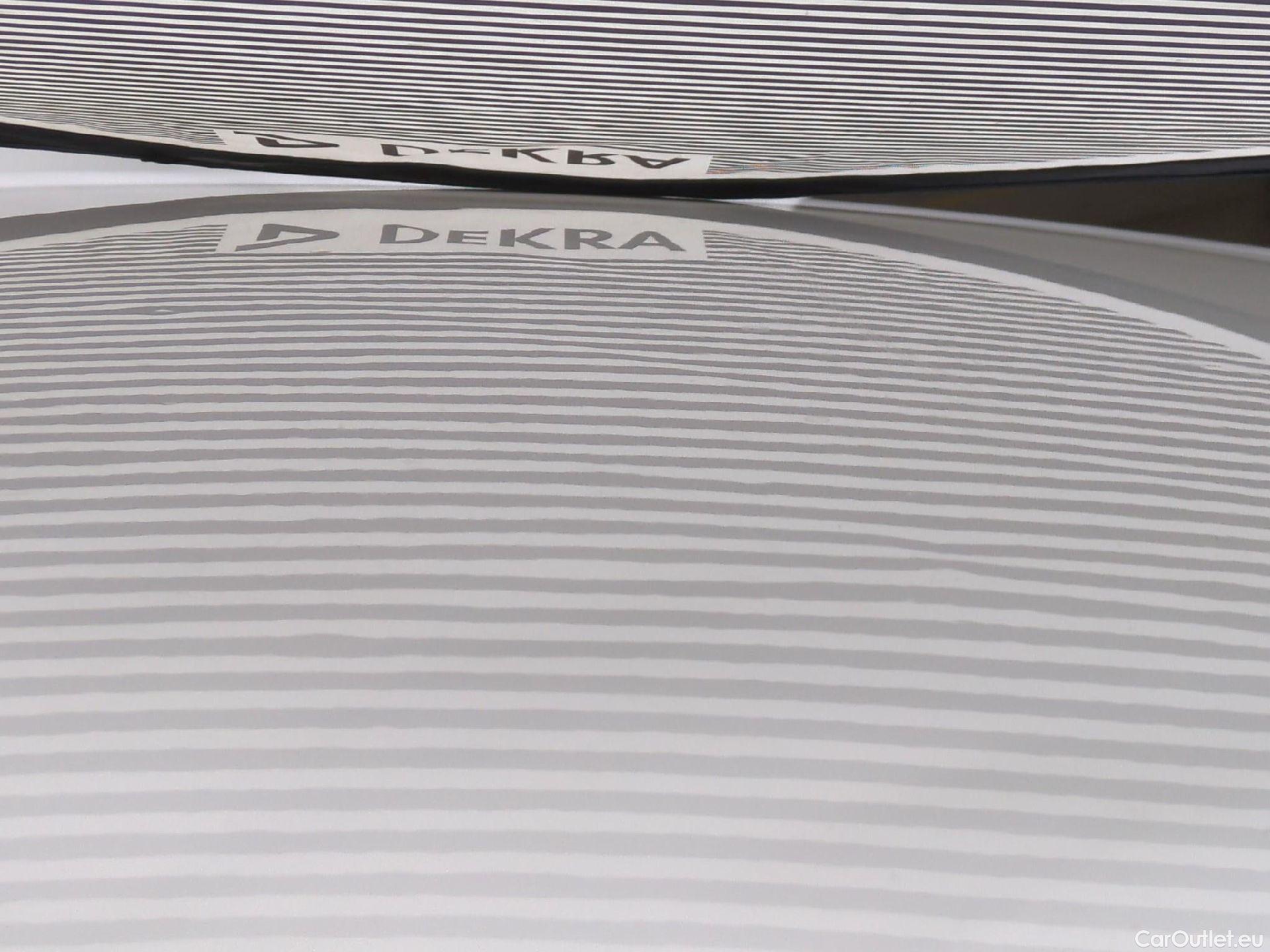  Opel  Corsa  F Edition Business 1.2 Turbo 100CV BVM6 E6d #13