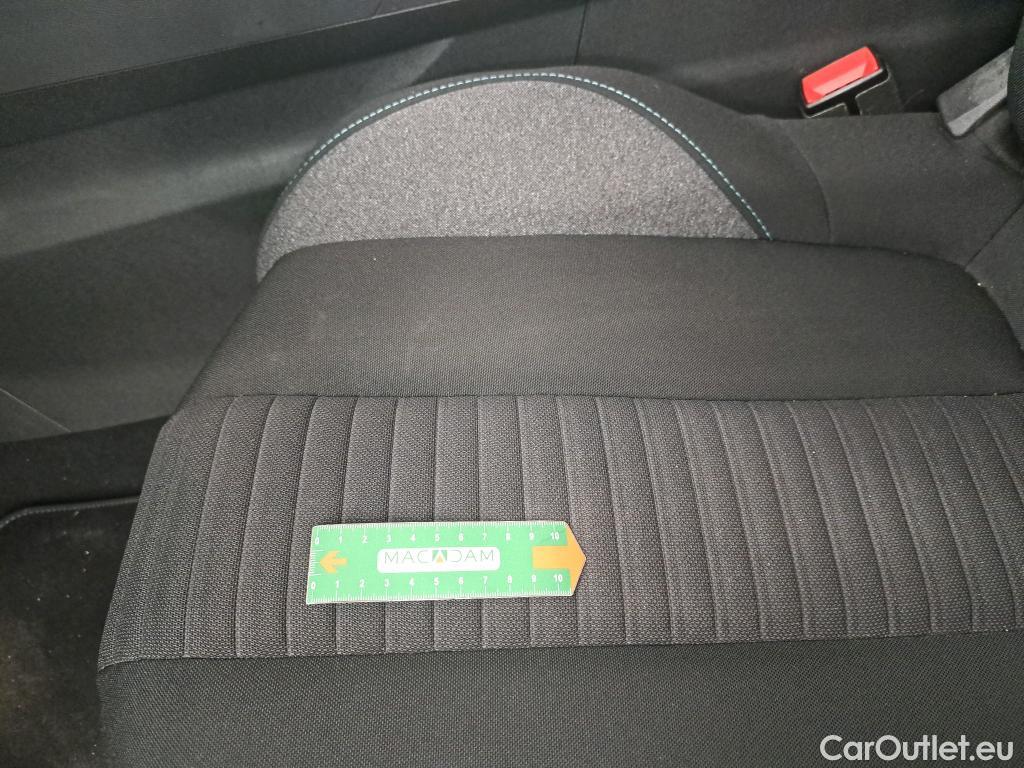 Peugeot  3008  II Style 1.5 HDi 130CV BVA8 E6d #13