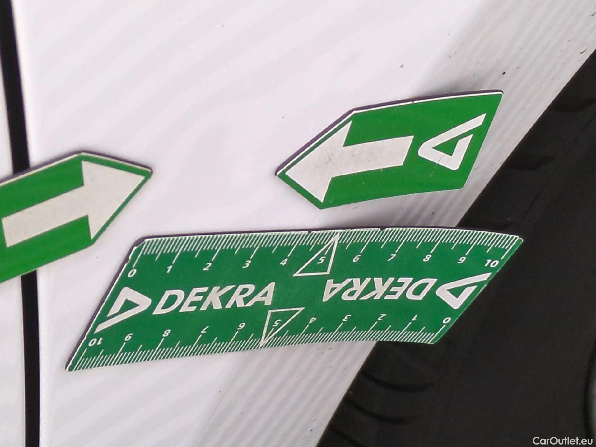  Opel  Corsa  F Edition Business 1.2 Turbo 100CV BVM6 E6d #23