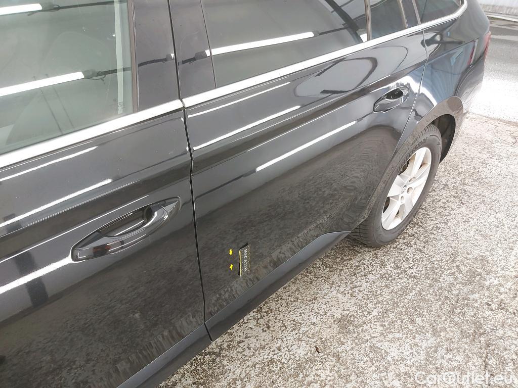  Skoda  Superb  Combi Ambition 2.0 TDI 150CV BVA7 E6 #5
