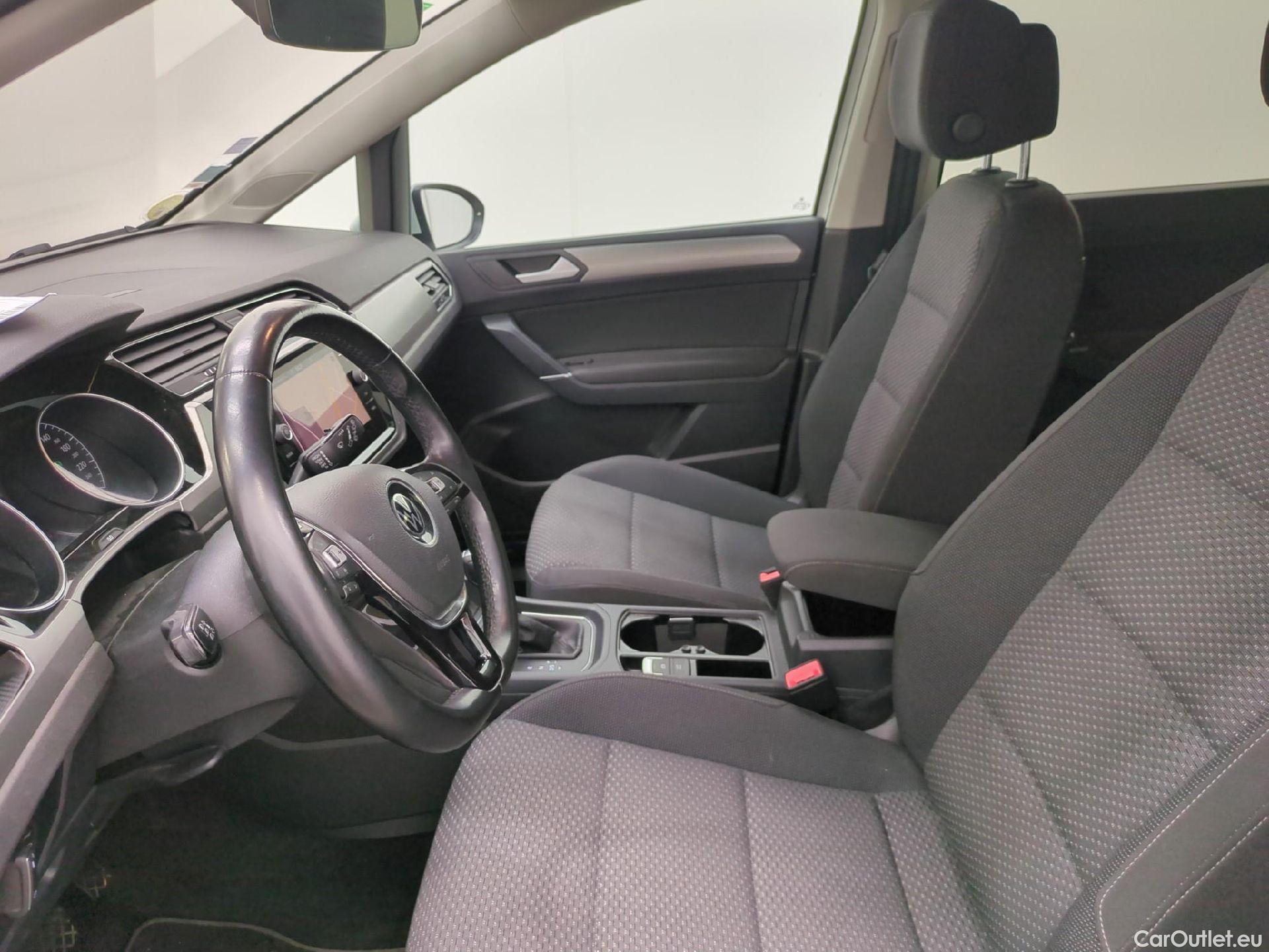 Volkswagen  Touran  Lounge Business BMT/Start-Stopp 2.0 TDI 150CV BVA7 E6d #10