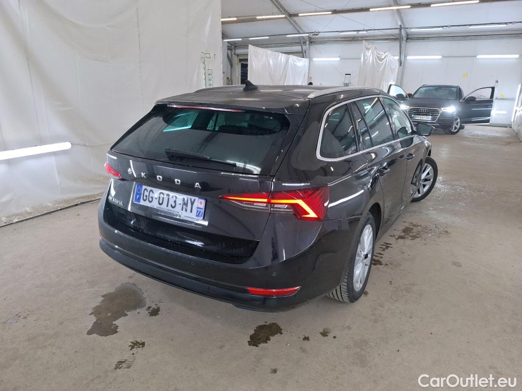 Skoda  Octavia  Break Style 2.0 TDI 115CV BVA7 E6d #3