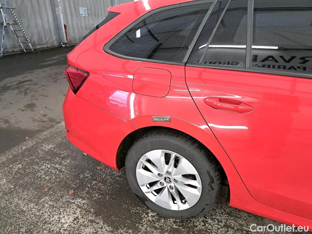 Skoda  Octavia  Combi Business 2.0 TDI 115CV BVM6 E6d #5