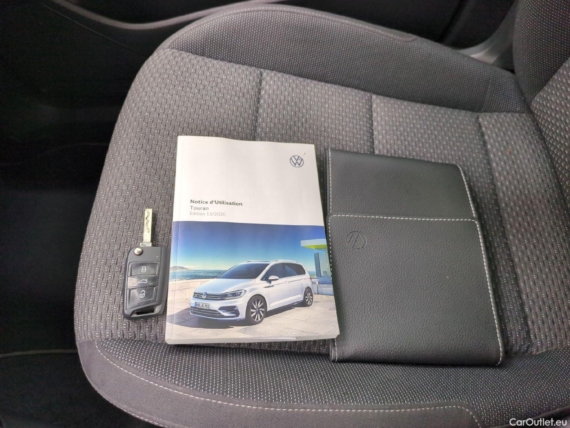 Volkswagen  Touran  Lounge Business BMT/Start-Stopp 2.0 TDI 150CV BVA7 E6d #8