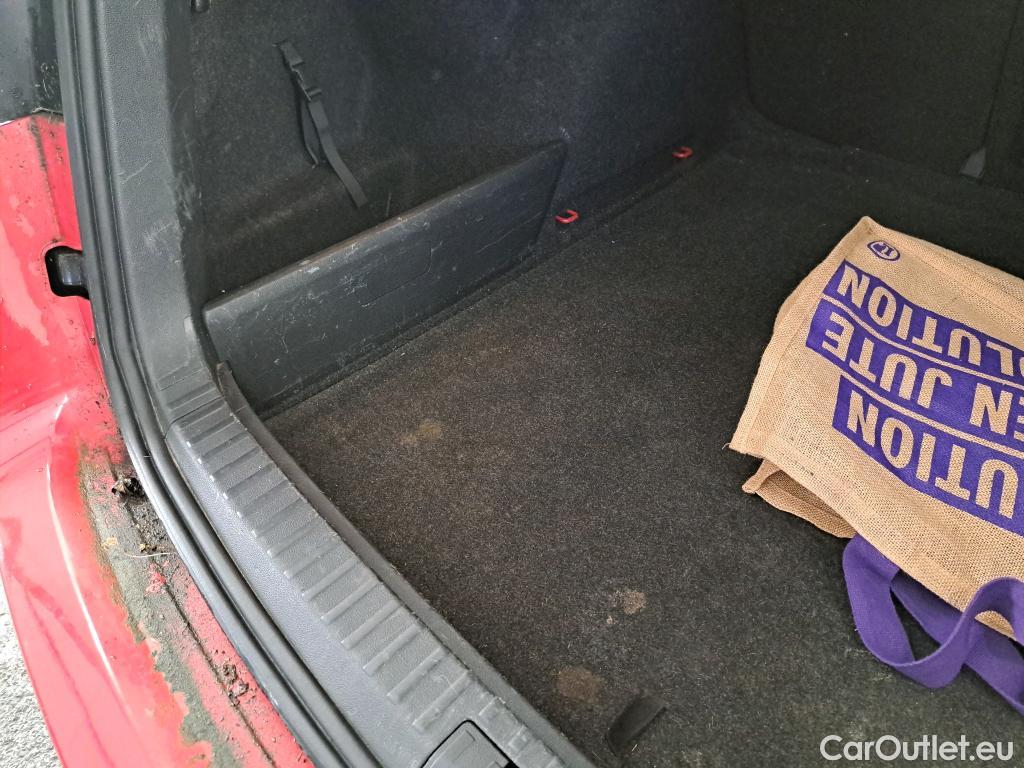 Skoda  Octavia  Combi Business 2.0 TDI 115CV BVM6 E6d #26