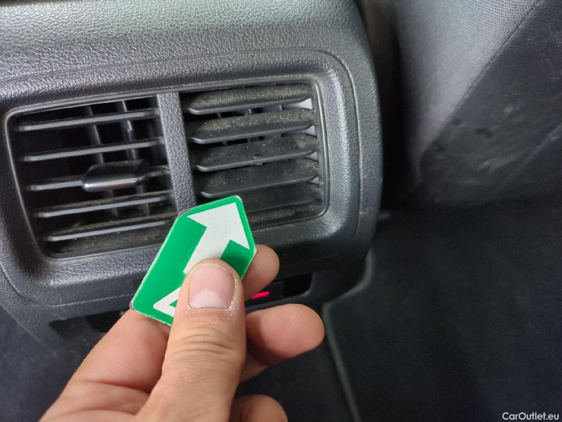 Volkswagen  Touran  Lounge Business BMT/Start-Stopp 2.0 TDI 150CV BVA7 E6d #4