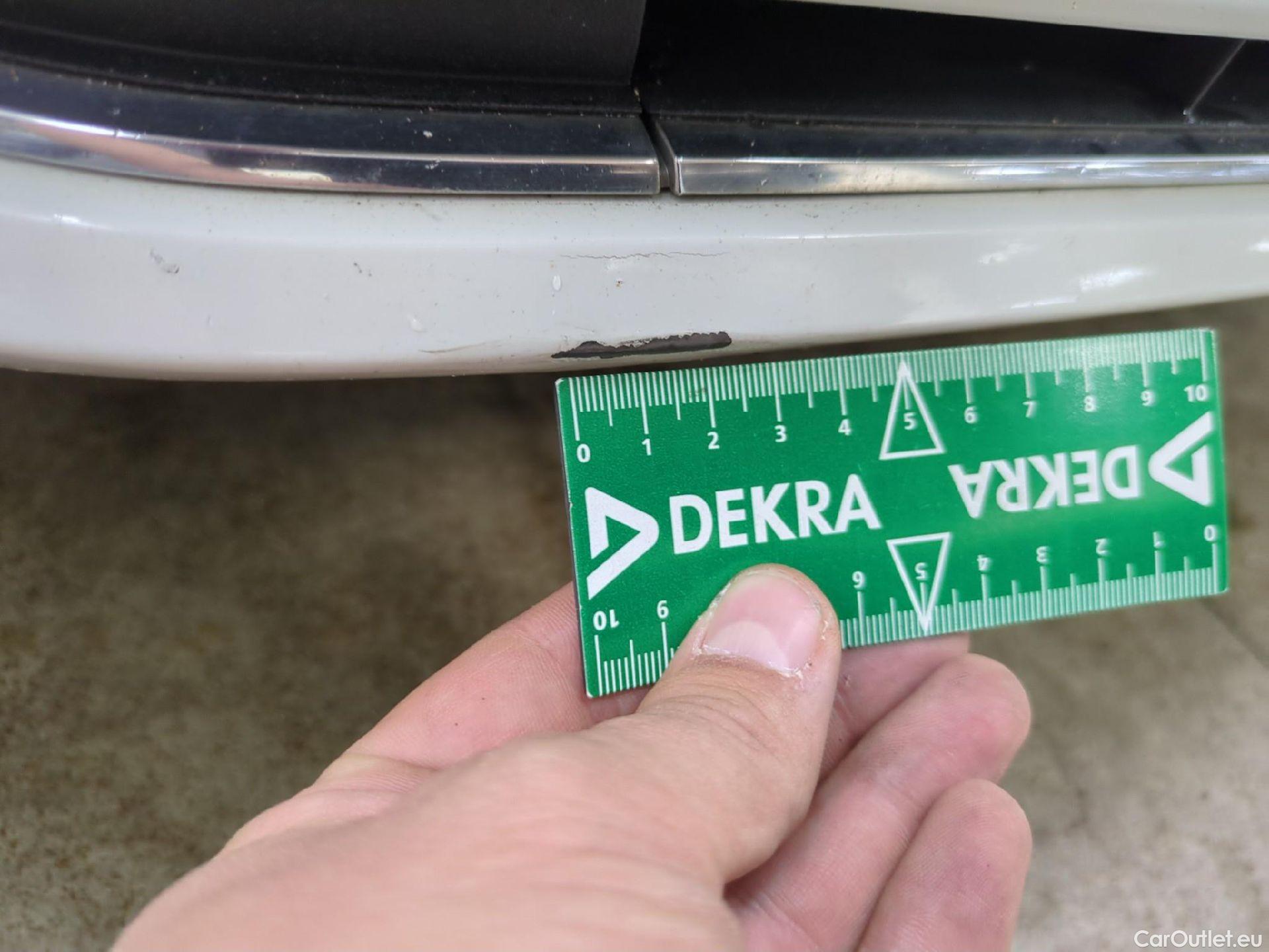 Volkswagen  Touran  Lounge Business BMT/Start-Stopp 2.0 TDI 150CV BVA7 E6d #27