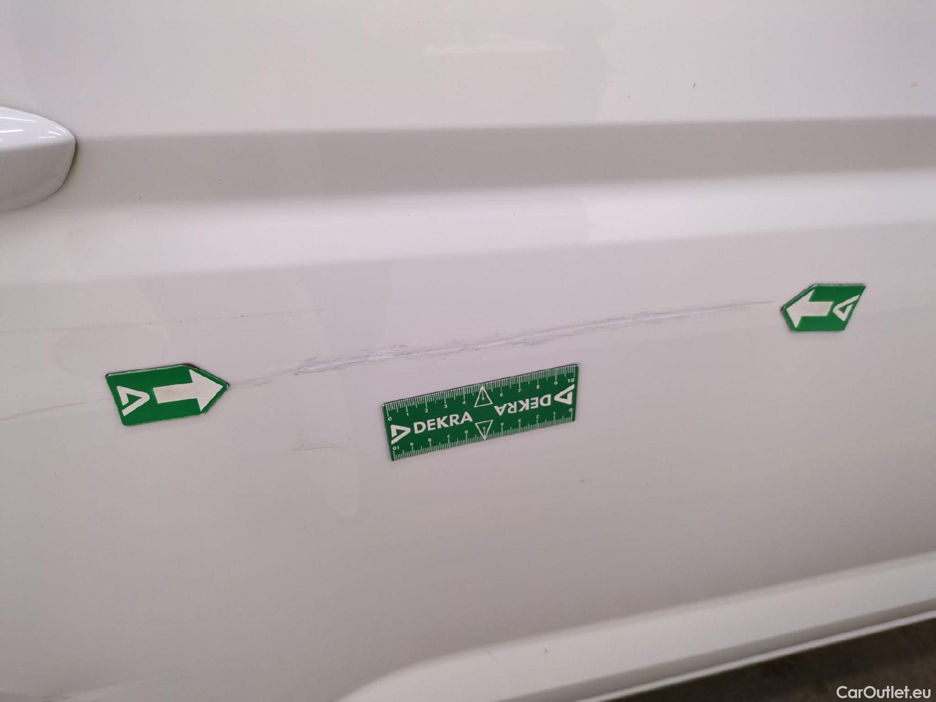 Volkswagen  Touran  Lounge Business BMT/Start-Stopp 2.0 TDI 150CV BVA7 E6d #14