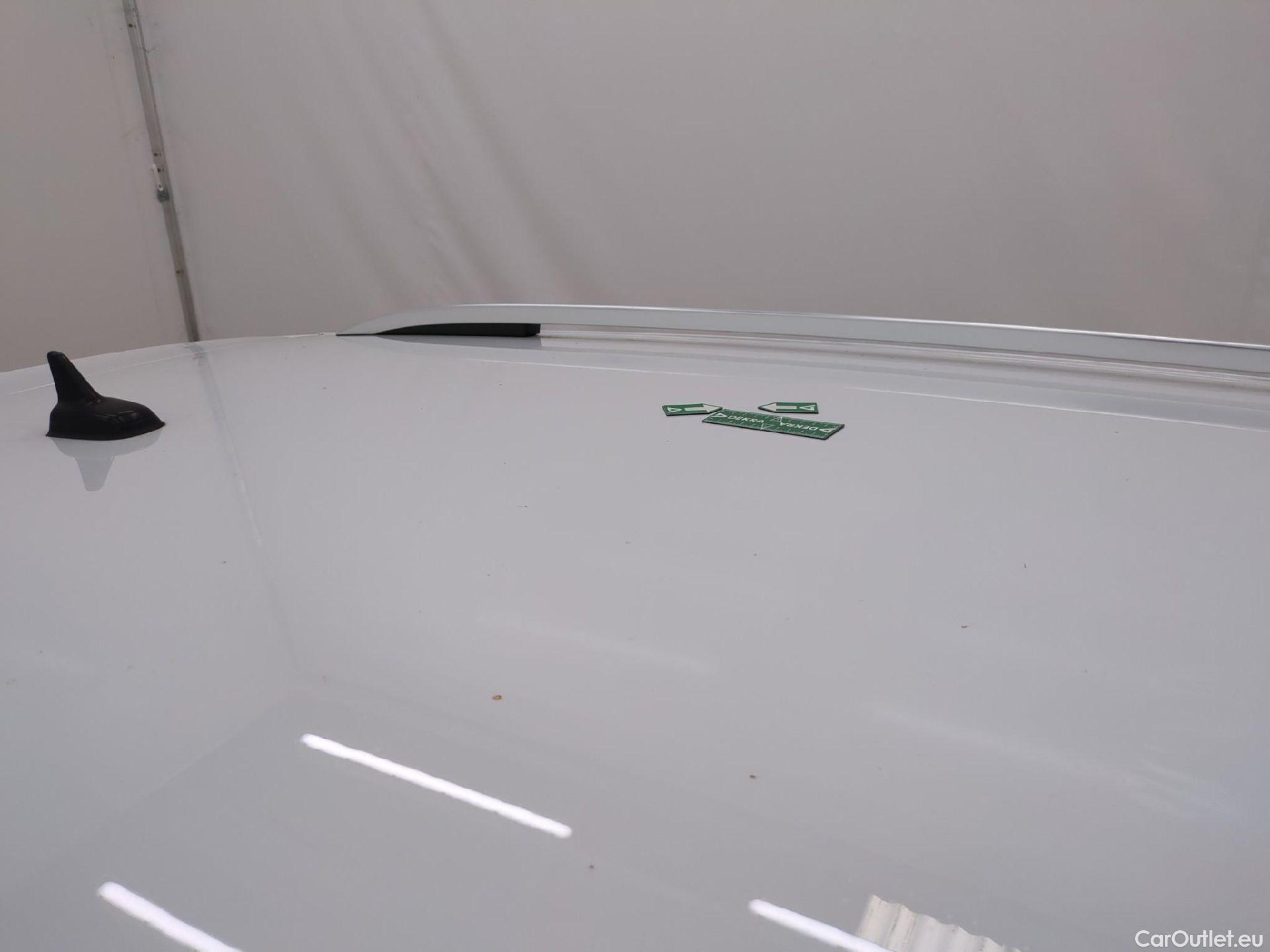 Volkswagen  Touran  Lounge Business BMT/Start-Stopp 2.0 TDI 150CV BVA7 E6d #19