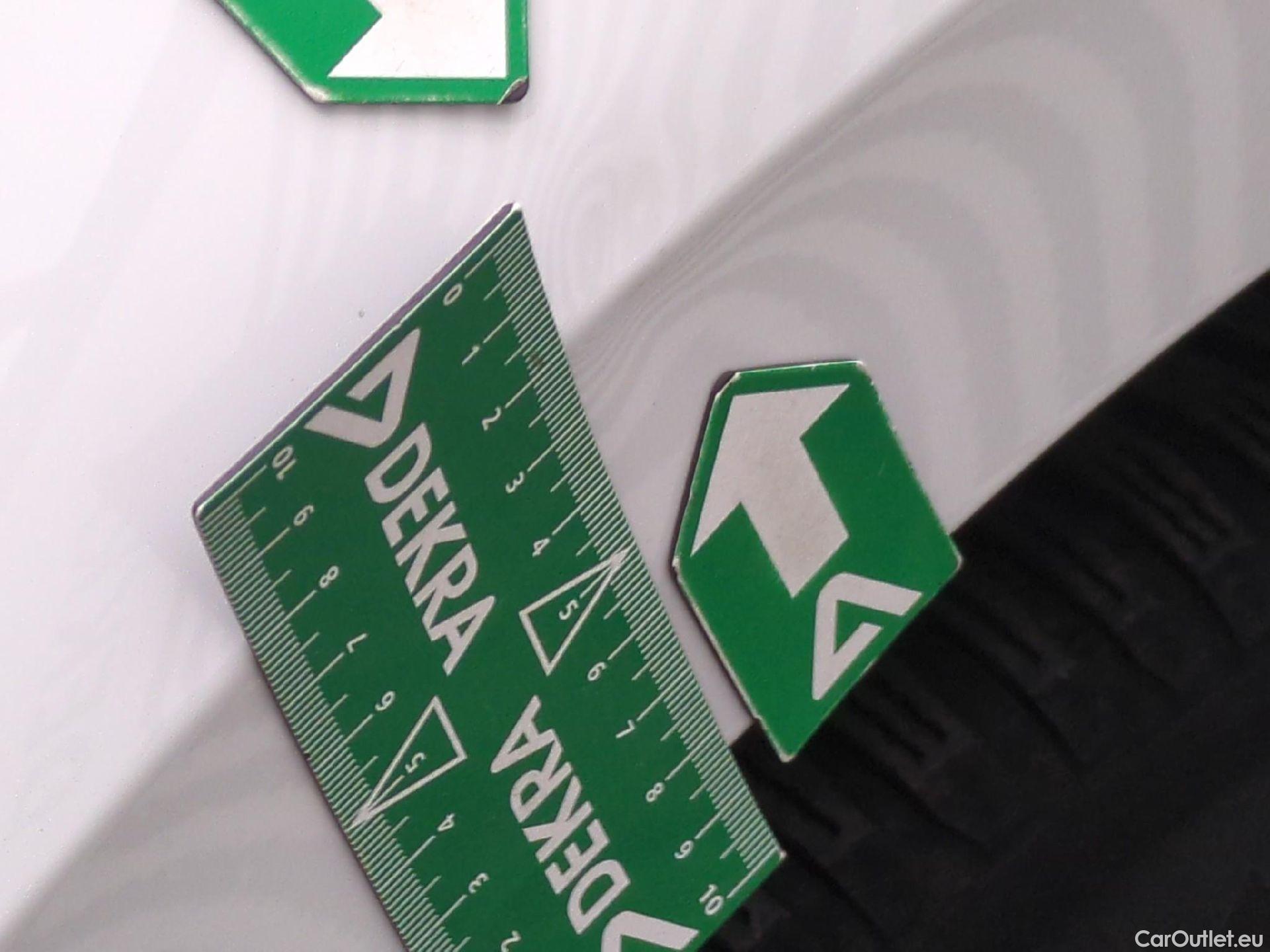 Volkswagen  Touran  Lounge Business BMT/Start-Stopp 2.0 TDI 150CV BVA7 E6d #29