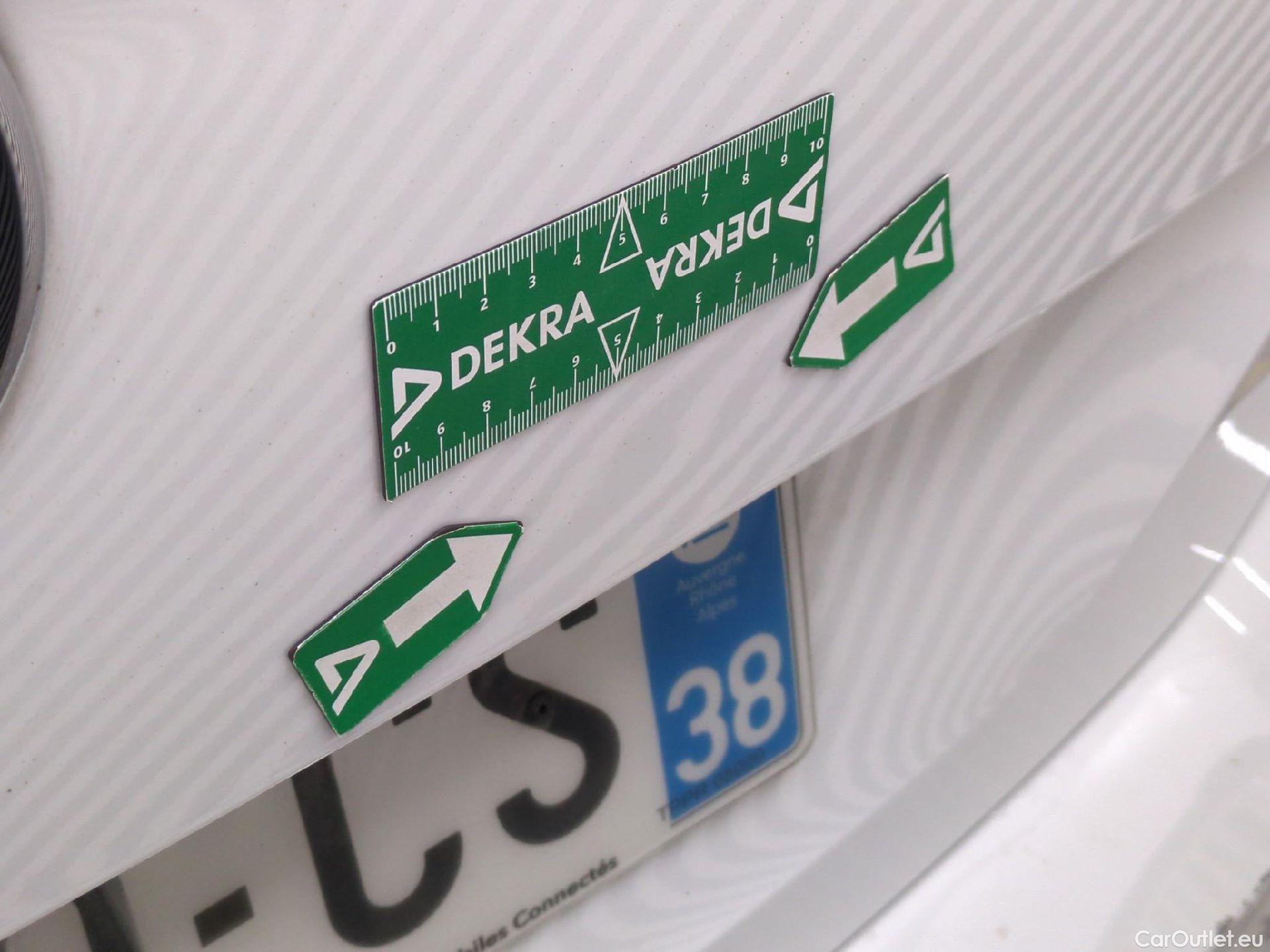 Volkswagen  Touran  Lounge Business BMT/Start-Stopp 2.0 TDI 150CV BVA7 E6d #39