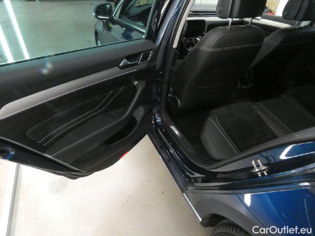Volkswagen  Passat  Lim. Elegance 2.0 TDI 140KW AT7 E6dT #16