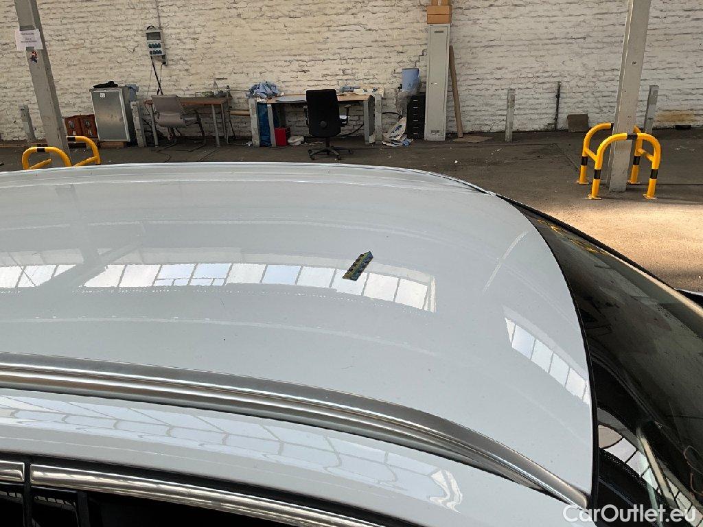 Bmw  Serie 3 Baureihe 3 Touring 330 d xDrive Luxury Line 210KW AT8 E6d #21