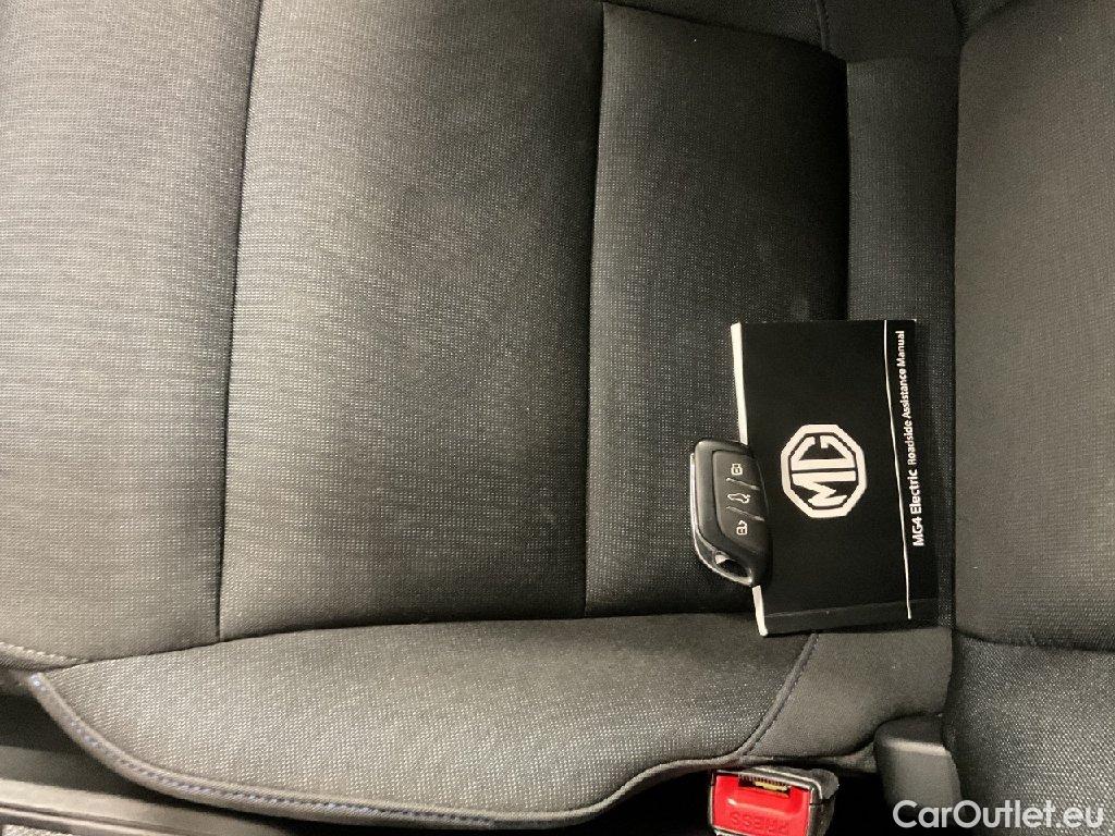 MG  EHS MG MG4 Standard 5d 125kW #14