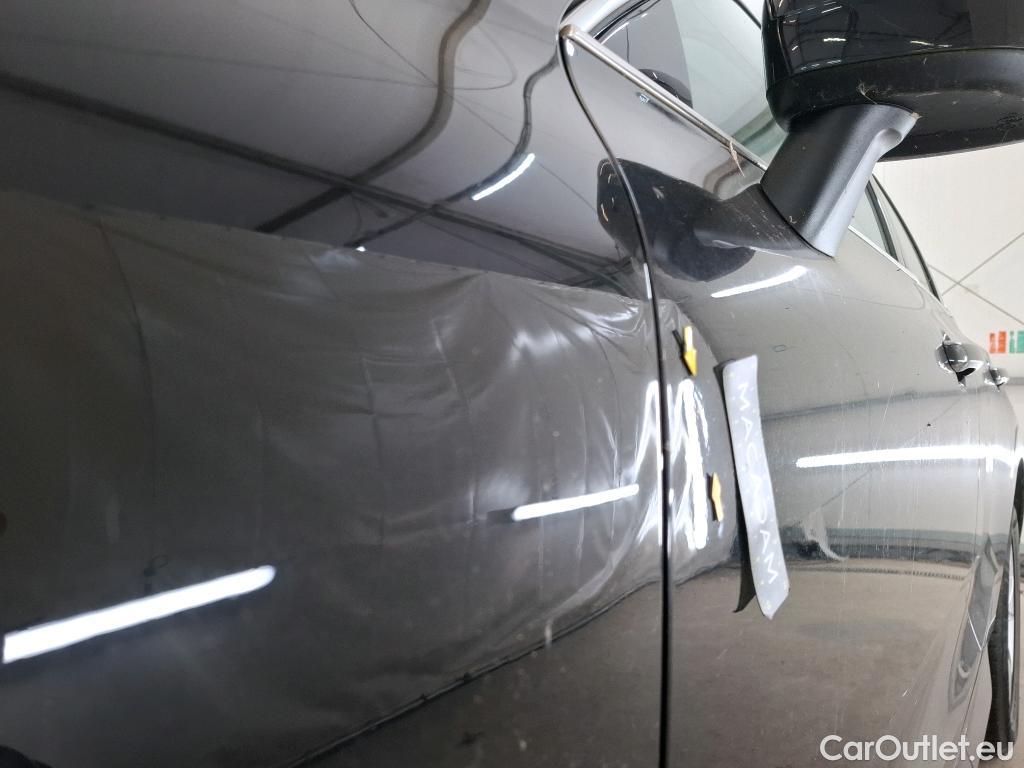 Volvo  XC60  Momentum Business 2WD 2.0 B4 195CV BVA8 E6d #12