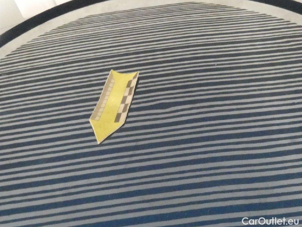 Volkswagen  Passat  Lim. Elegance 2.0 TDI 140KW AT7 E6dT #24