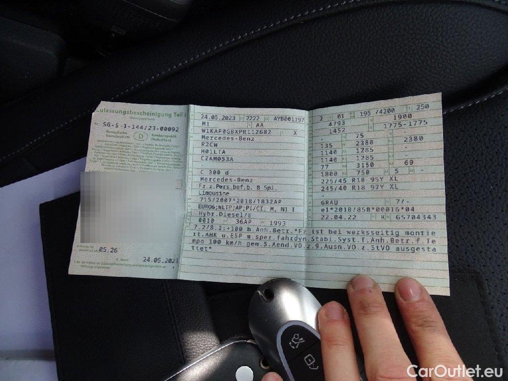 Mercedes  C-Klasse C -Klasse Lim. C 300 d (206.006)AMG 2.0 AMG Line 210KW AT9 E6d #33