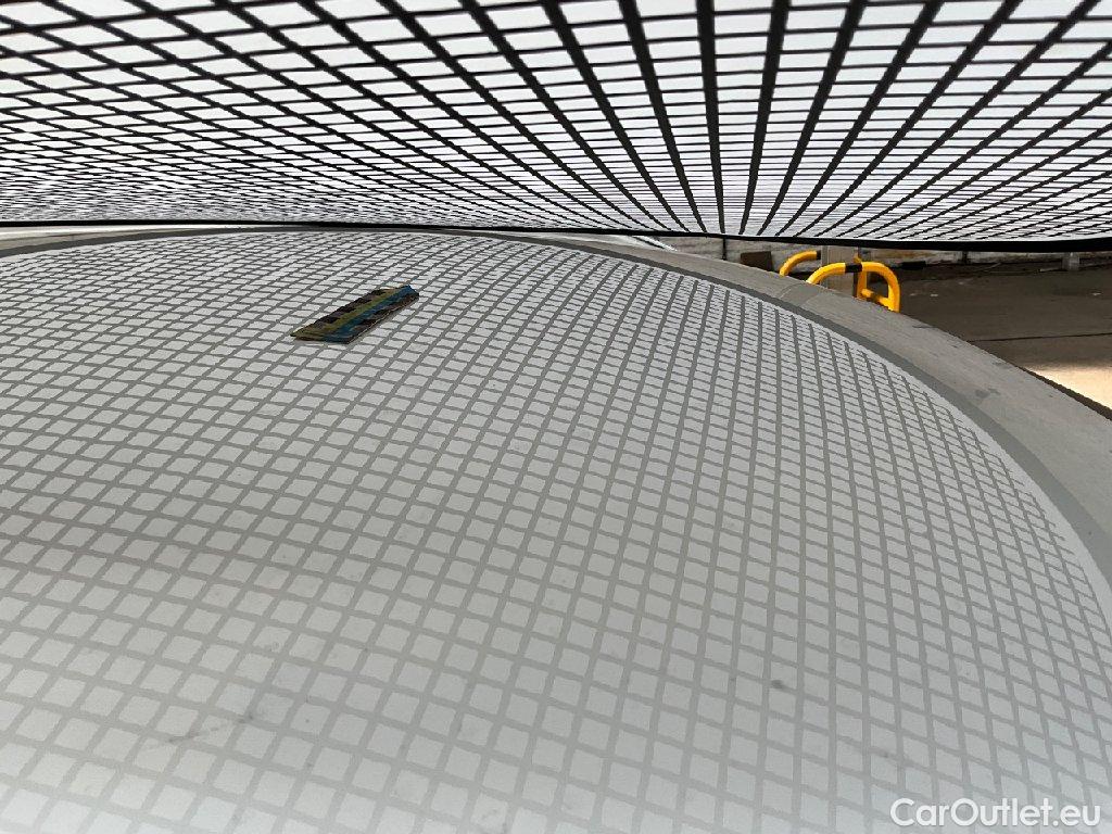 Bmw  Serie 3 Baureihe 3 Touring 330 d xDrive Luxury Line 210KW AT8 E6d #19