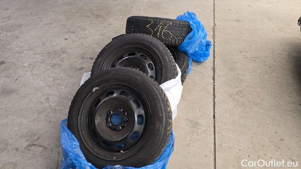 Bmw  Serie 1 Baureihe 1 Lim. 116 d 1.5 85KW AT7 E6d #31