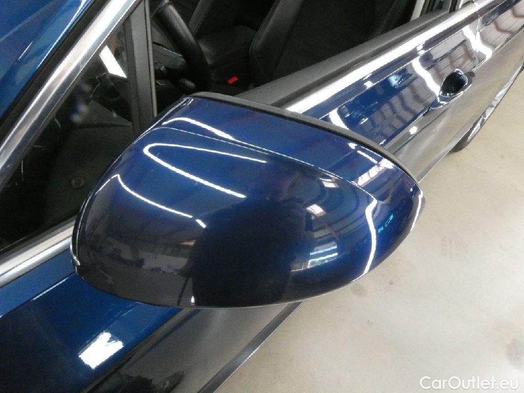 Volkswagen  Passat  Lim. Elegance 2.0 TDI 140KW AT7 E6dT #32