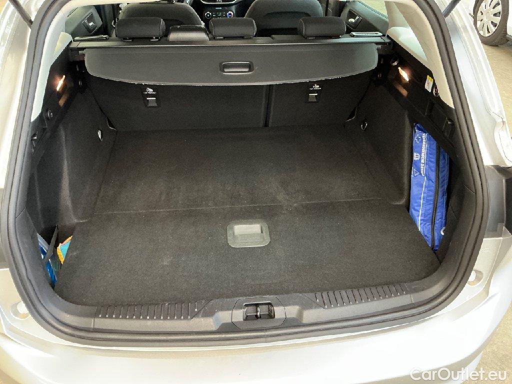 Ford  Focus  Turnier Cool & Connect 1.5 EcoBlue 88KW MT6 E6dT #11