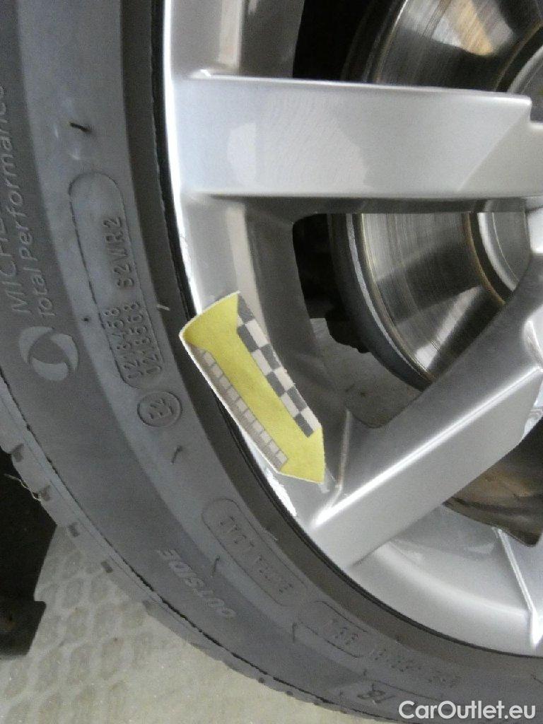 Volkswagen  Passat  Lim. Elegance 2.0 TDI 140KW AT7 E6dT #45