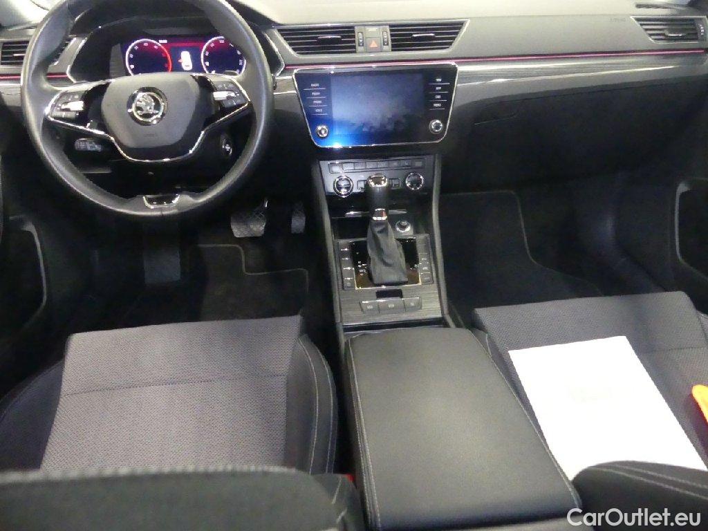 Skoda  Superb  Combi Style 2.0 TDI 110KW AT7 E6d #3