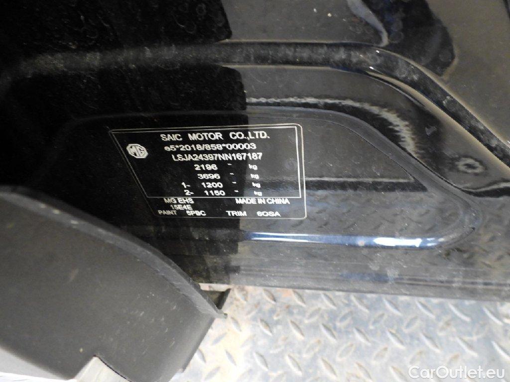 MG  EHS MG  PHEV Luxury 5d 119kW #13