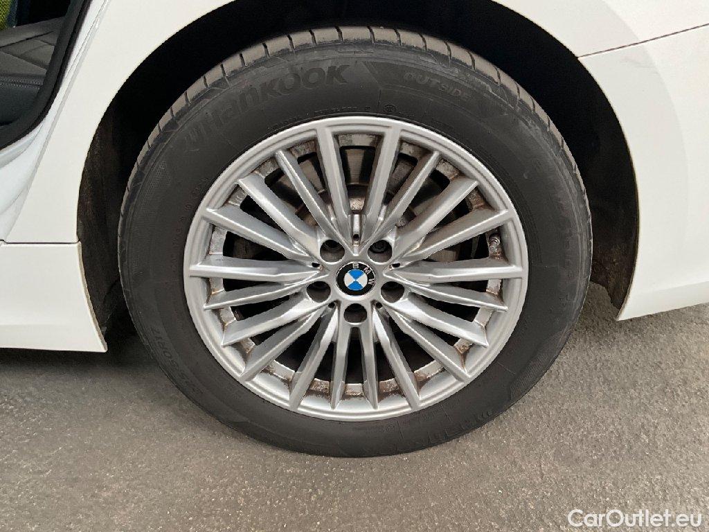 Bmw  Serie 3 Baureihe 3 Touring 330 d xDrive Luxury Line 210KW AT8 E6d #34