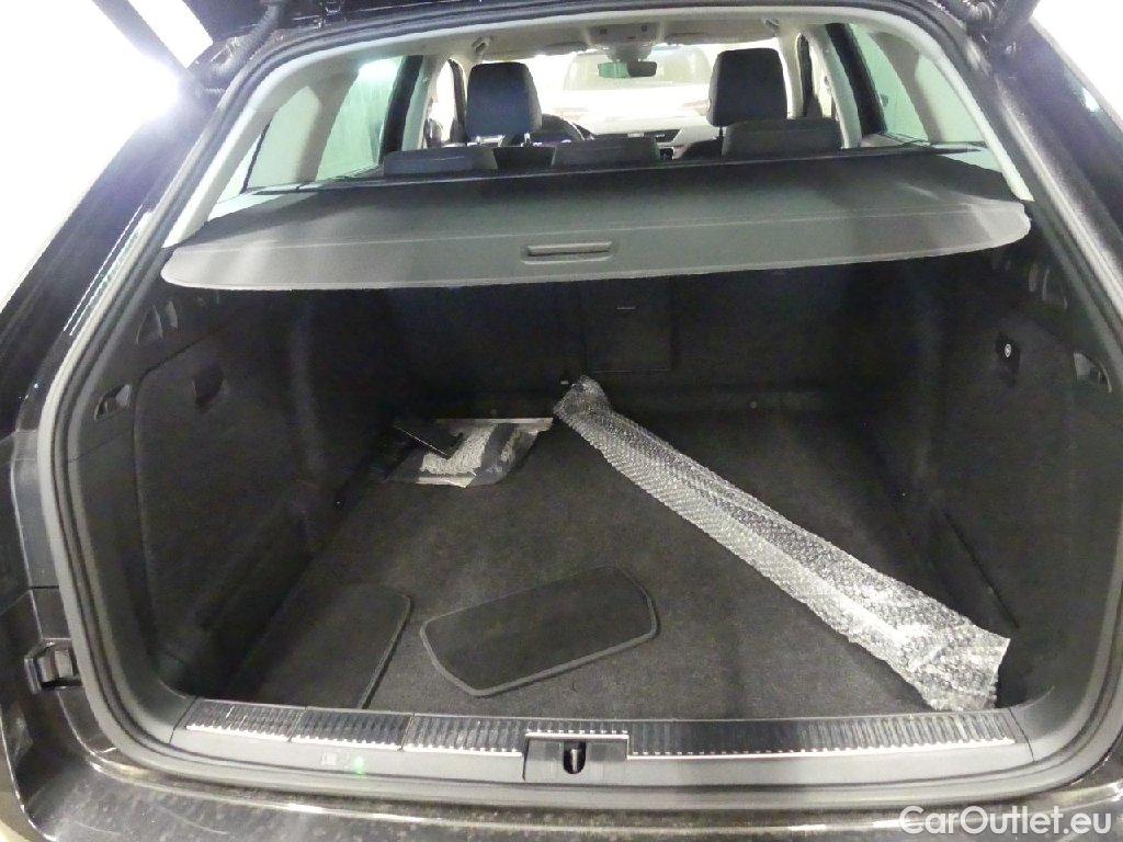 Skoda  Superb  Combi Style 2.0 TDI 110KW AT7 E6d #10