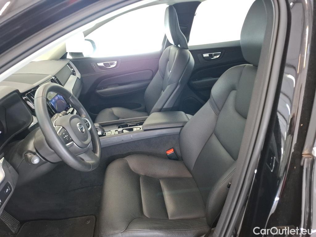 Volvo  XC60  Momentum Business 2WD 2.0 B4 195CV BVA8 E6d #8