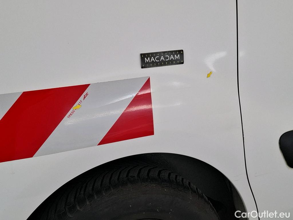  Citroen  Berlingo  Fourgon Business L1 (Court) 1.6 BlueHDi 100CV BVM5 E6 #3