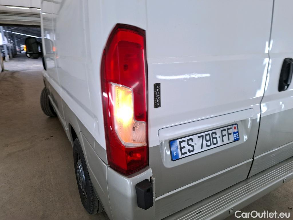  Citroen  Jumper CITROEN - VU 4p VNA 33 L1H1 BlueHDi 110 BVM6 Clubfourgon tôlé #18