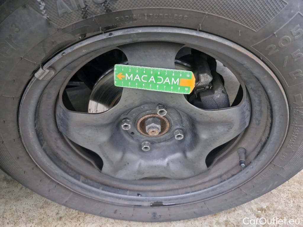 Citroen  C3  Société Feel 1.5 BlueHDI 100CV BVM5 E6dT #52