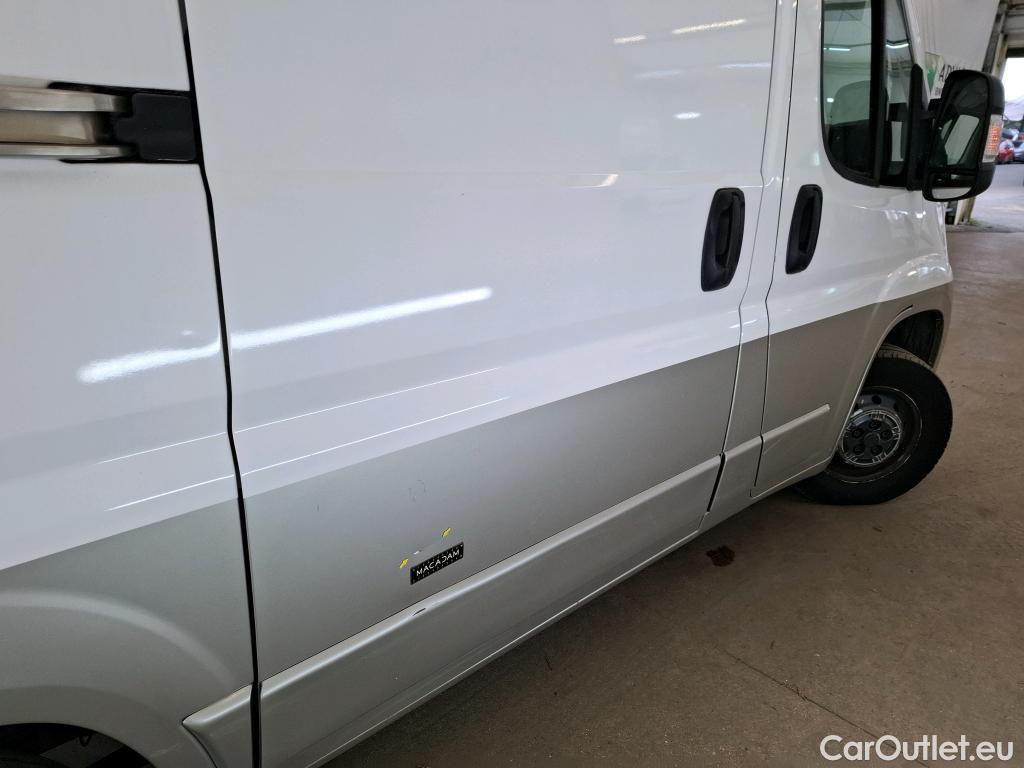  Citroen  Jumper CITROEN - VU 4p VNA 33 L1H1 BlueHDi 110 BVM6 Clubfourgon tôlé #49