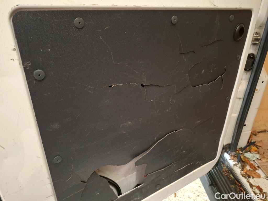  Citroen  Jumper  Fourgon Grand Volume 33 L2H2 Driver BlueHDi 140 Start&Stop 140CV BVM6 #17