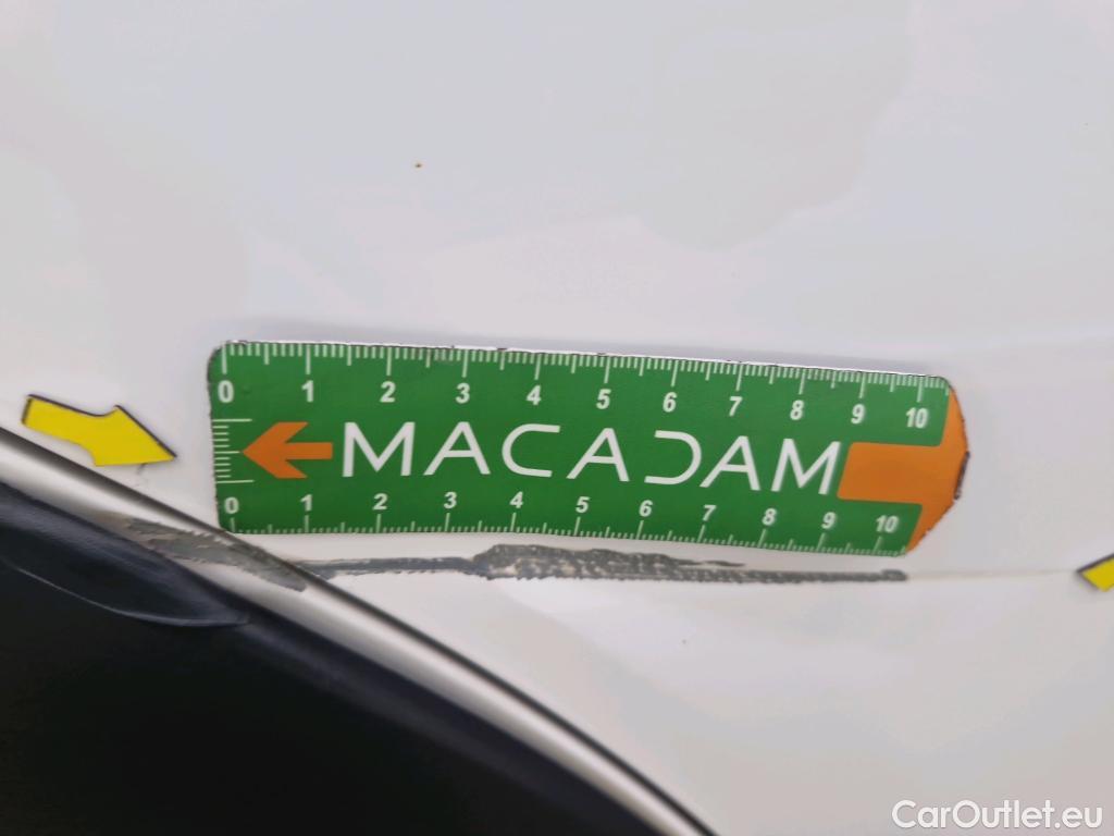 Citroen  C3  Société Feel 1.5 BlueHDI 100CV BVM5 E6dT #3