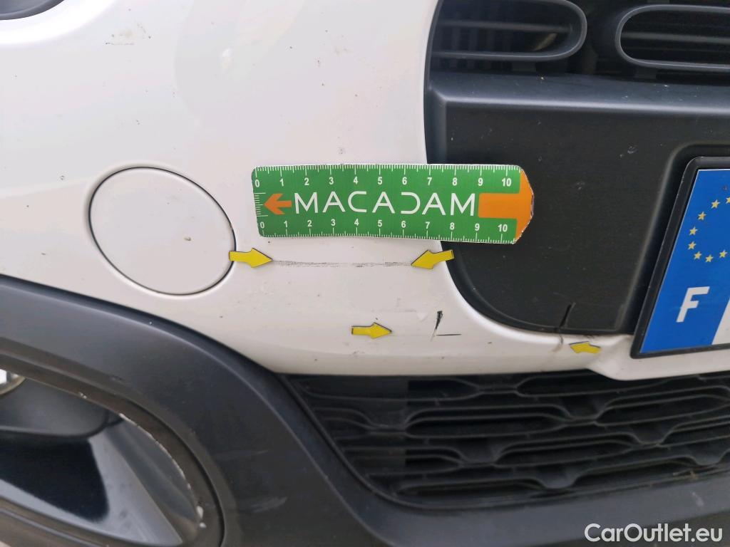 Citroen  C3  Société Feel 1.5 BlueHDI 100CV BVM5 E6dT #25