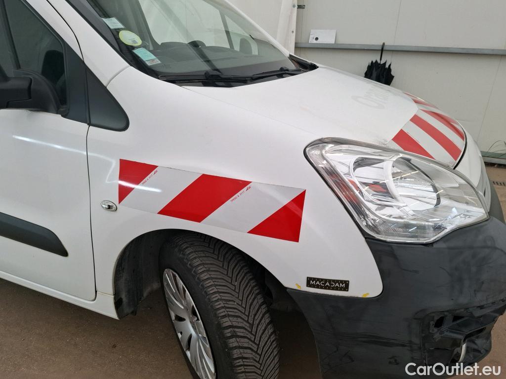  Citroen  Berlingo  Fourgon Business L1 (Court) 1.6 BlueHDi 100CV BVM5 E6 #22