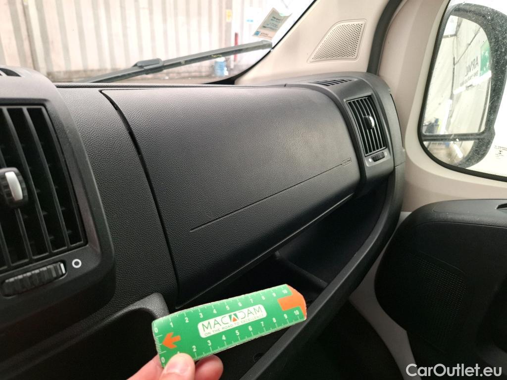  Citroen  Jumper  Fourgon Grand Volume 33 L2H2 Driver BlueHDi 140 Start&Stop 140CV BVM6 #23