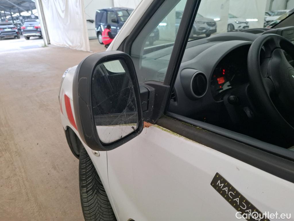  Citroen  Berlingo  Fourgon Business L1 (Court) 1.6 BlueHDi 100CV BVM5 E6 #37