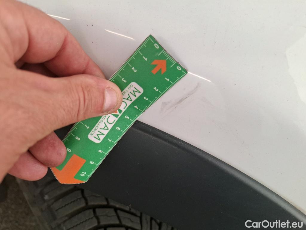  Citroen  C3  Société Feel Nav 1.2 PureTech 80CV BVM5 E6 #40